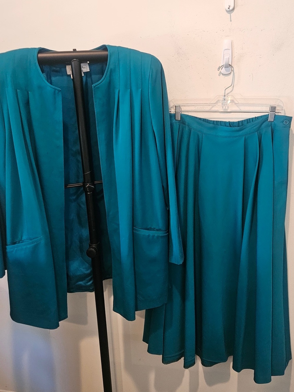 Women's La Chine By Galinda Wang Vintage 80s Teal Skirt Suit 16W